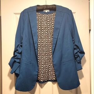 Skies are Blue Blazer with ruched sleeves. Dark Teal. Size L